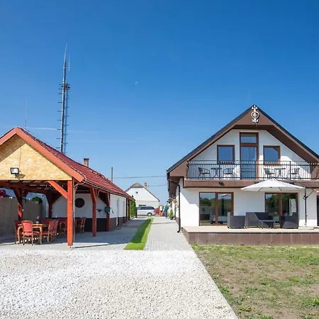 Vintage -room A 103 Tomasikovo